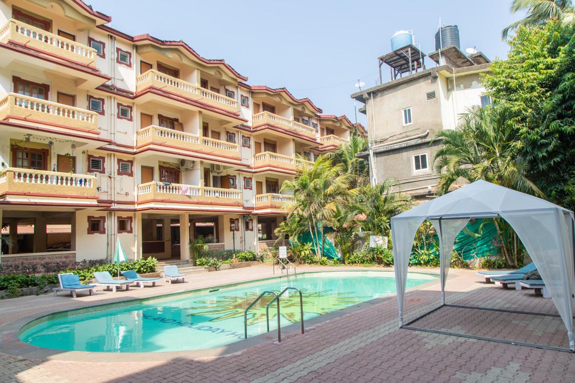 Cherrystay Holiday Resort -Candolim Beach 외부 사진