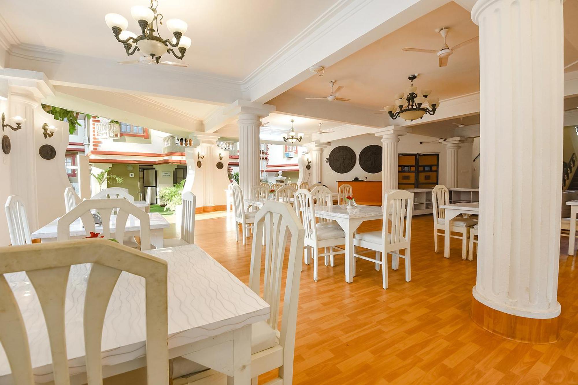 Cherrystay Holiday Resort -Candolim Beach 외부 사진